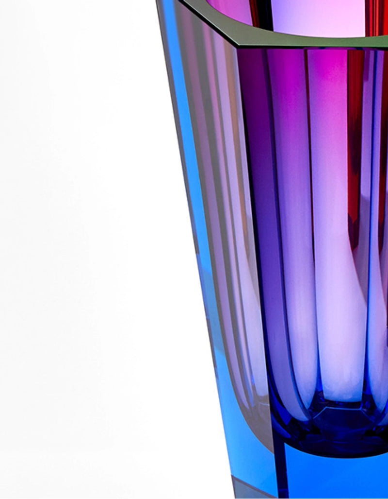 PURITY VASE 22.5CM