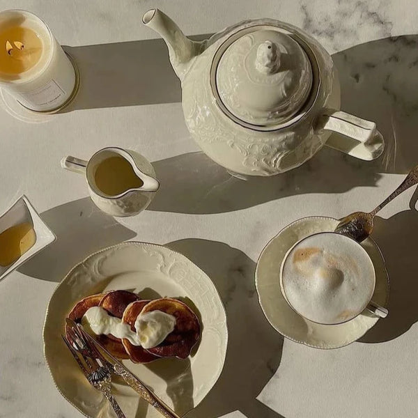Sanssouci Elfenbein Gold Tea Set for Six