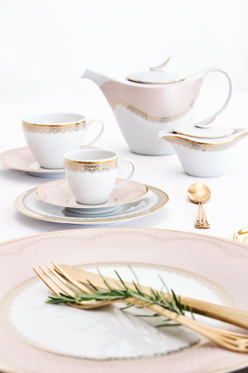 Grace Set of 4 Tea Cups and Saucers