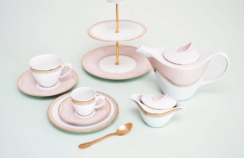 Grace Set of 4 Tea Cups and Saucers