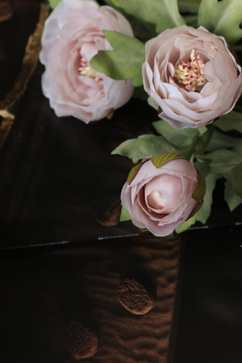 Natural Colored Silk Tea Rose