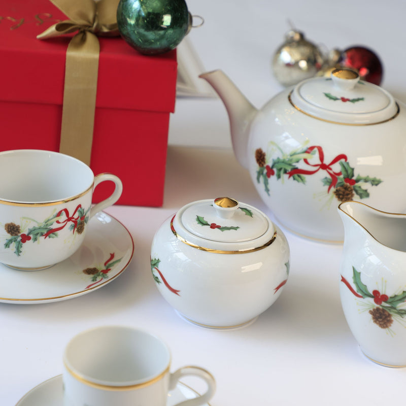 Porcel Christmas Holly Tea Set for Six