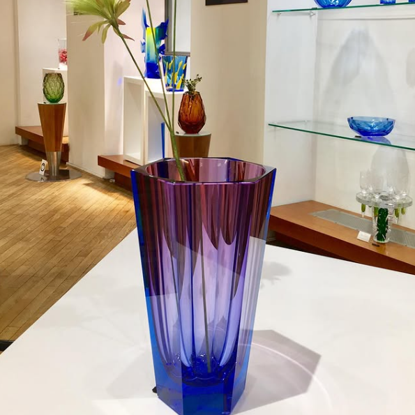 PURITY VASE 22.5CM