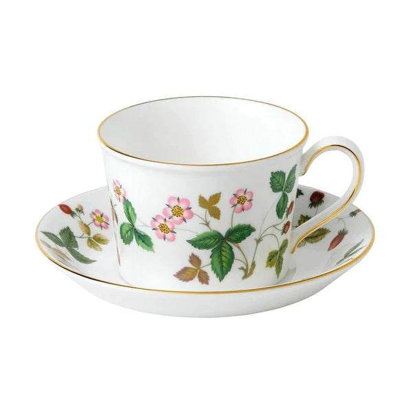 Wild Strawberry Delphi Teacup & Saucer Set of 4