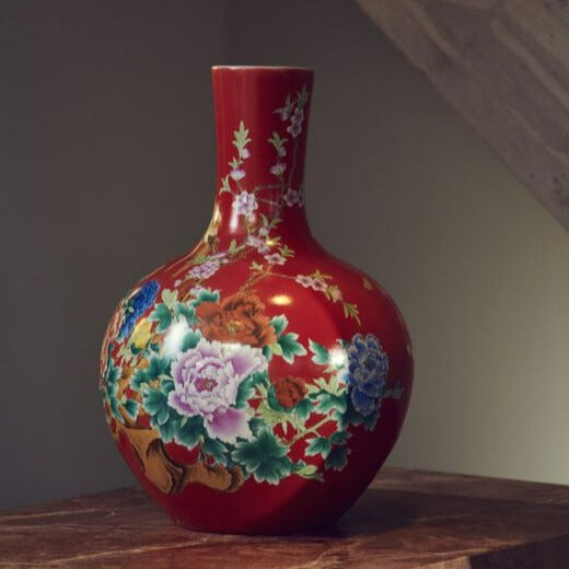 Ball Body Vase Red