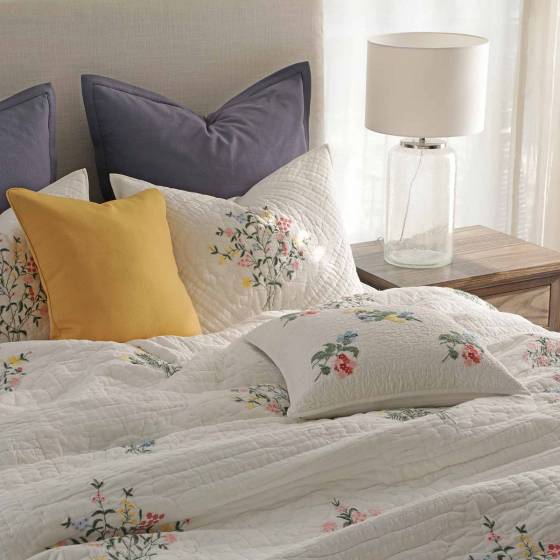 Pretty Please Ivory Multi Cotton Bedspread