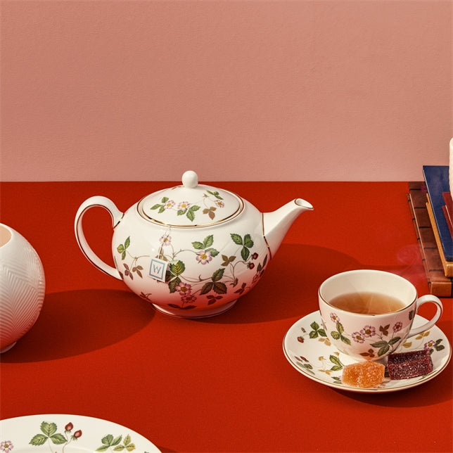 Wild Strawberry Side Plate 23cm