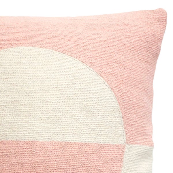 Daphne Circle Pillow 18"x18"