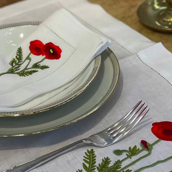 Poppy Placemat and Napkin, Set of 4