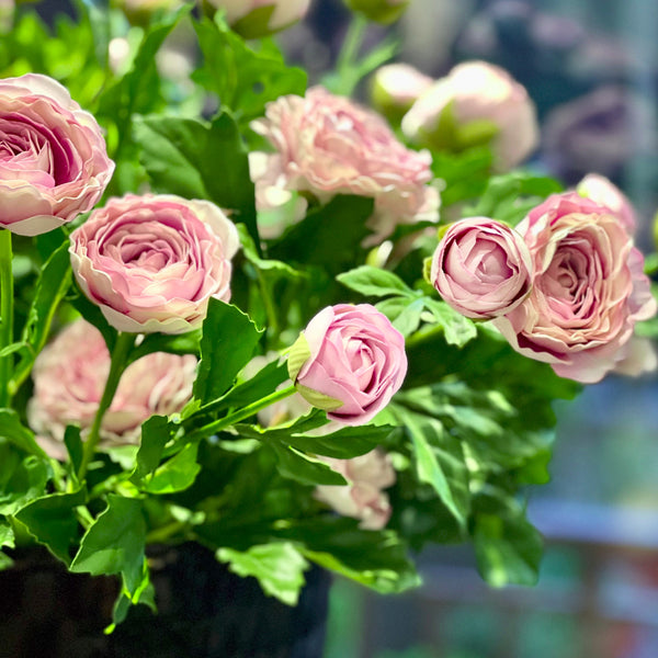 Natural Colored Silk Tea Rose