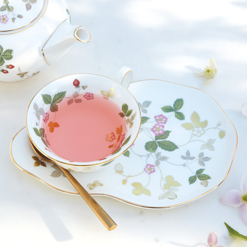 Wild Strawberry Gold Peony Tea Cup & Hostess Tray