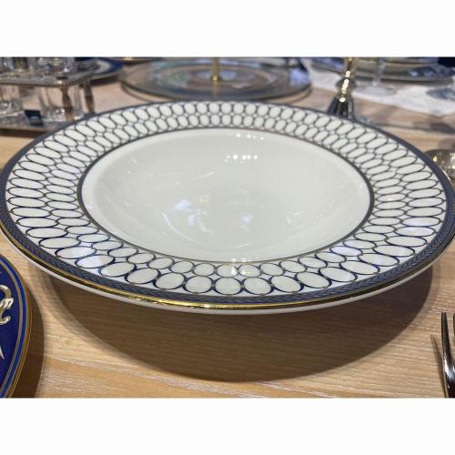 Renaissance Gold Deep Dish 28cm