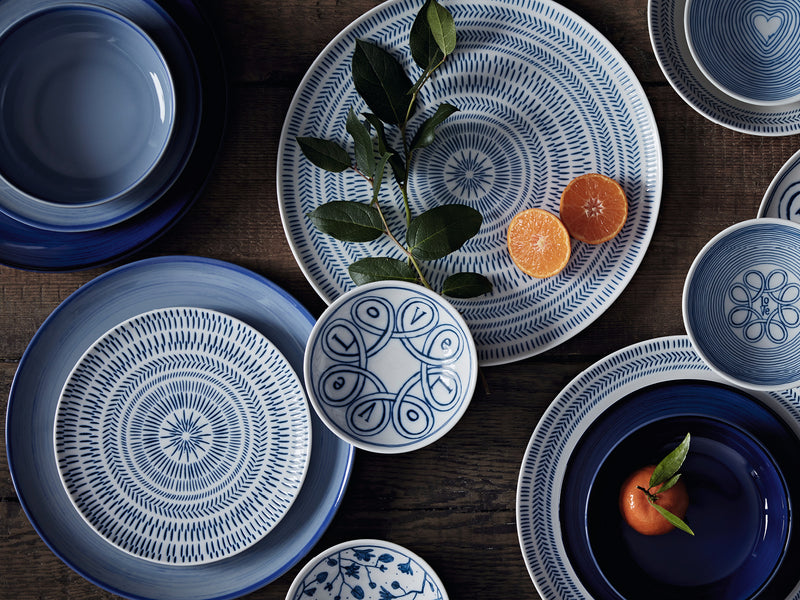 Royal Doulton | Ellen Degeneres Cobalt Blue Chevron | 16 Piece Dinner Set