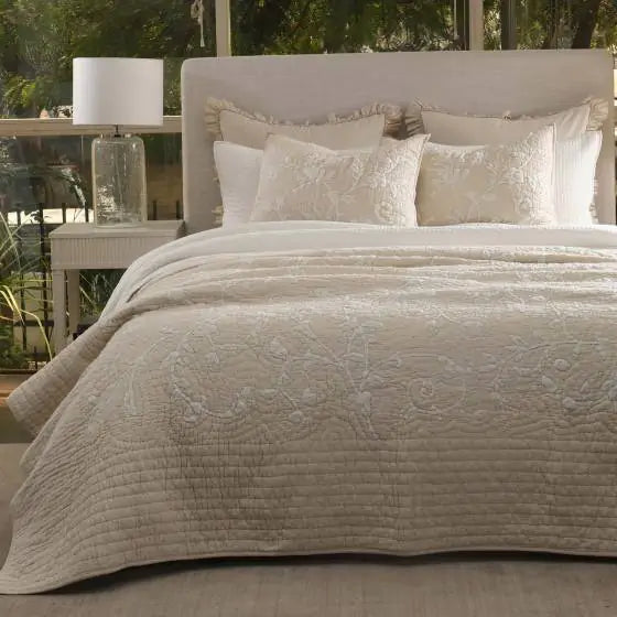 Etoile Natural Ivory Cotton Quilted Bedspread