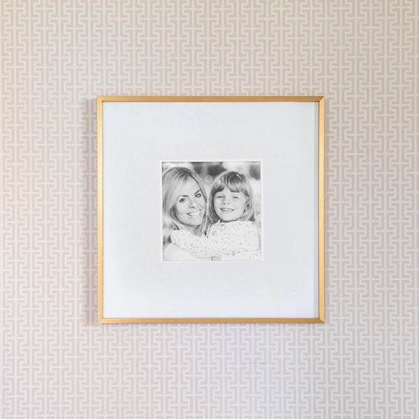 Single Aperture Brushed Gold Wall Hanging Frame